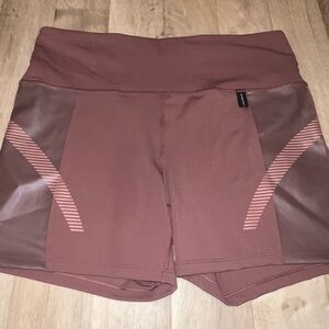 Athleta Allyson Felix Legend Shortie Women's 2XL Bike Shorts Compression 5" NWOT